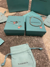 Load image into Gallery viewer, necklace