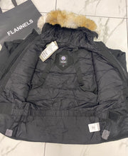 Load image into Gallery viewer, Jacket