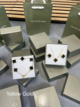 Load image into Gallery viewer, Necklace