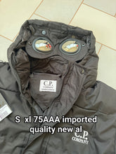 Load image into Gallery viewer, Jacket