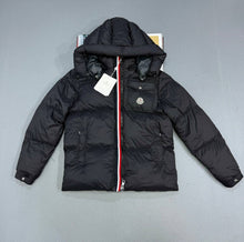 Load image into Gallery viewer, Jacket