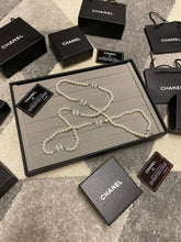 Load image into Gallery viewer, Necklace