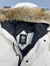 Load image into Gallery viewer, Jacket
