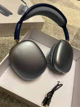 Load image into Gallery viewer, Headphone