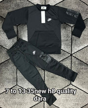 Load image into Gallery viewer, tracksuit Boys