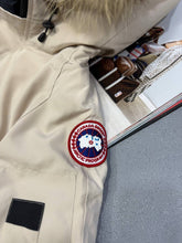 Load image into Gallery viewer, Jacket