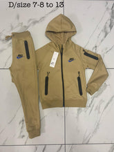 Load image into Gallery viewer, Tracksuit
