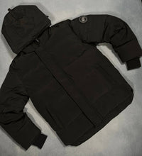 Load image into Gallery viewer, Jacket