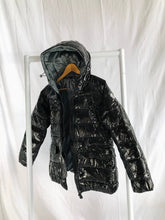 Load image into Gallery viewer, Jacket
