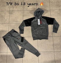 Load image into Gallery viewer, tracksuit Boys