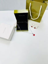 Load image into Gallery viewer, Necklace