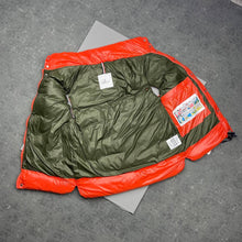 Load image into Gallery viewer, Jacket