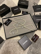 Load image into Gallery viewer, Necklace