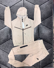 Load image into Gallery viewer, Tracksuit