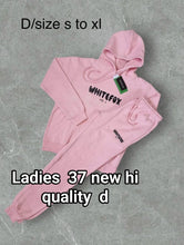 Load image into Gallery viewer, Tracksuit women