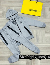 Load image into Gallery viewer, Tracksuit