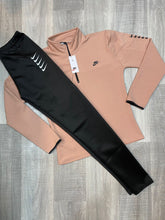 Load image into Gallery viewer, tracksuit women