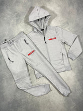 Load image into Gallery viewer, tracksuit Boys
