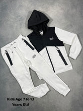 Load image into Gallery viewer, tracksuit Boys