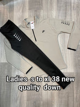 Load image into Gallery viewer, tracksuit women