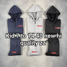 Load image into Gallery viewer, tracksuit Boys