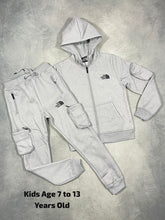 Load image into Gallery viewer, tracksuit Boys