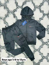 Load image into Gallery viewer, tracksuit Boys