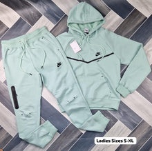 Load image into Gallery viewer, tracksuit