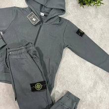 Load image into Gallery viewer, tracksuit Boys