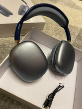 Load image into Gallery viewer, Headphone