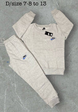 Load image into Gallery viewer, tracksuit Boys