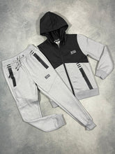 Load image into Gallery viewer, tracksuit Boys