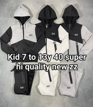 Load image into Gallery viewer, tracksuit Boys