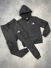 Load image into Gallery viewer, tracksuit Boys