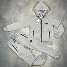 Load image into Gallery viewer, tracksuit Boys