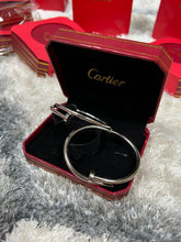 Load image into Gallery viewer, Bracelet