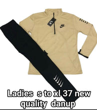 Load image into Gallery viewer, Tracksuit women