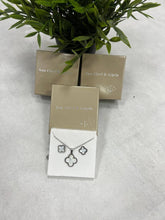 Load image into Gallery viewer, Necklace