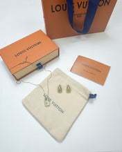 Load image into Gallery viewer, Necklace