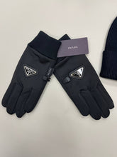 Load image into Gallery viewer, Glove