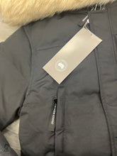 Load image into Gallery viewer, Jacket
