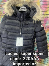 Load image into Gallery viewer, Jacket women