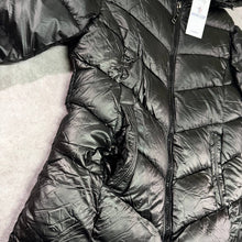 Load image into Gallery viewer, Jacket women