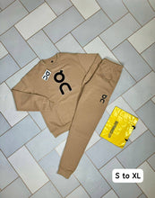 Load image into Gallery viewer, Tracksuit women