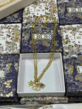 Load image into Gallery viewer, Necklace