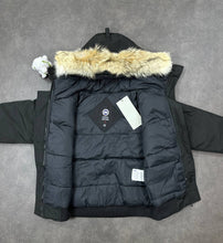 Load image into Gallery viewer, Jacket
