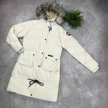 Load image into Gallery viewer, Jacket