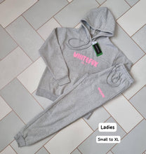 Load image into Gallery viewer, Tracksuit women