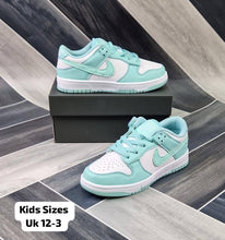 Load image into Gallery viewer, Shoes