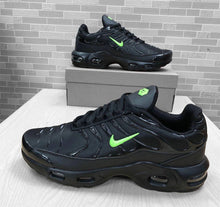 Load image into Gallery viewer, Shoes